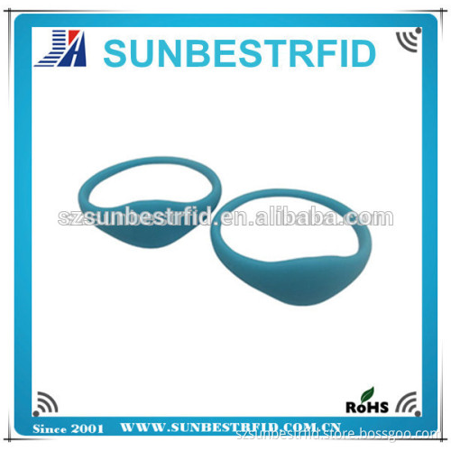 125khz/13.56mhz rfid silicone waterproof wristband
